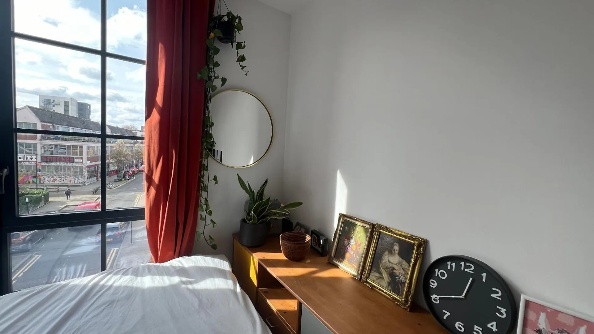 Bright 3 Bed In Hackney Wick Perfect For Families With Kids Apartment London